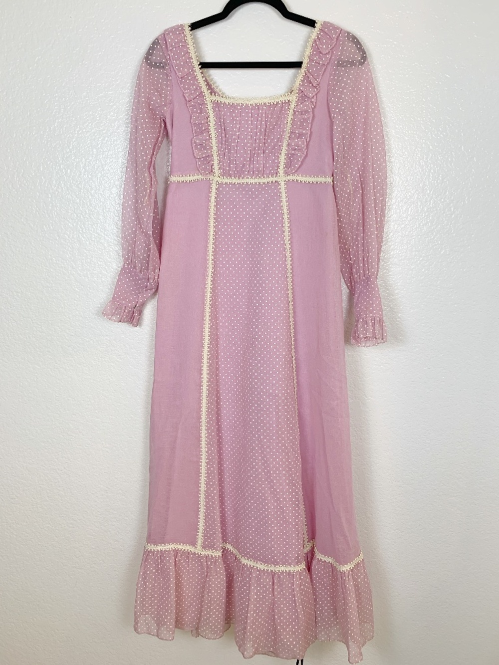 Vintage Purple & White Swiss Dot Maxi Dress Size Small?? Boho Prairie 70's Lace
